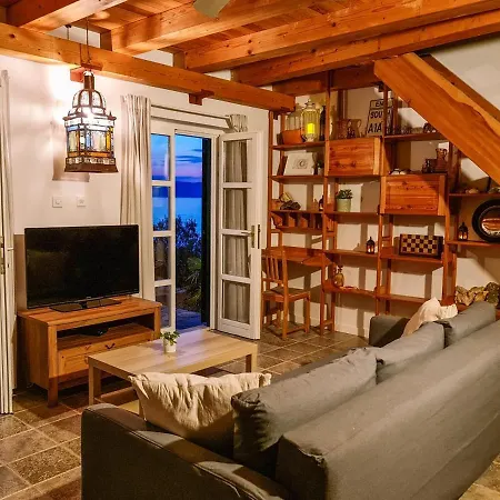 Insula By Belmont Realty *