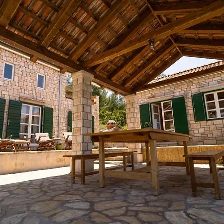 Ferienhaus Insula Vela Luka