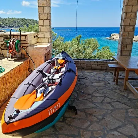 Insula Vela Luka