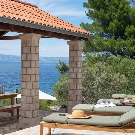 Insula By Belmont Realty Casa vacanze *