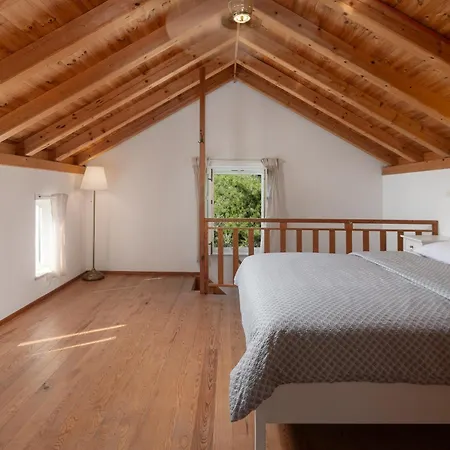Insula By Belmont Realty *