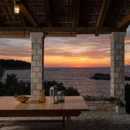 Insula By Belmont Realty Casa vacanze Vela Luka