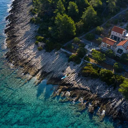 Insula By Belmont Realty *