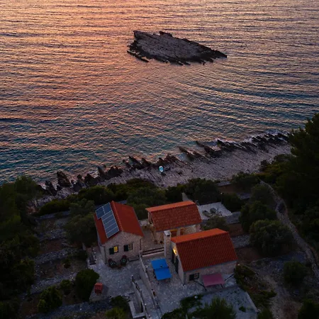 Insula By Belmont Realty Casa vacanze *