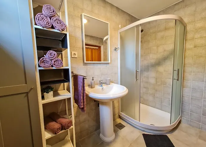 Insula Nyaraló Vela Luka